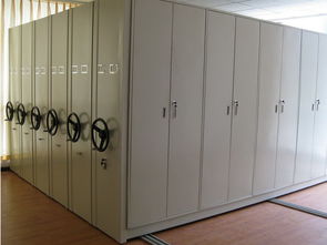 密集架正在如孩子一般在成長